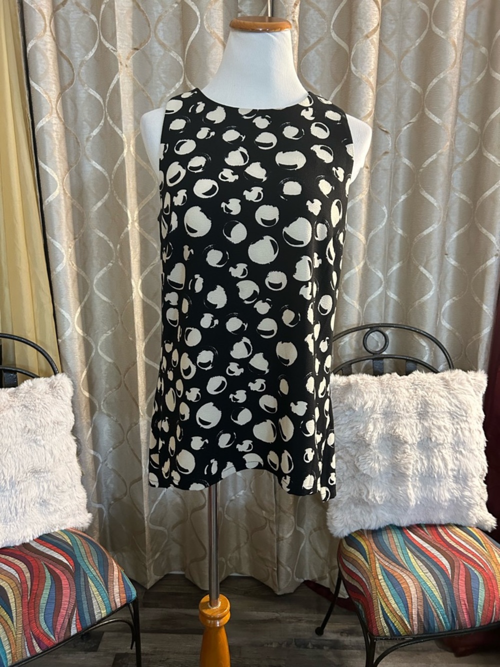 Sara Campbell Black Tunic Top with Cream Abstract Print